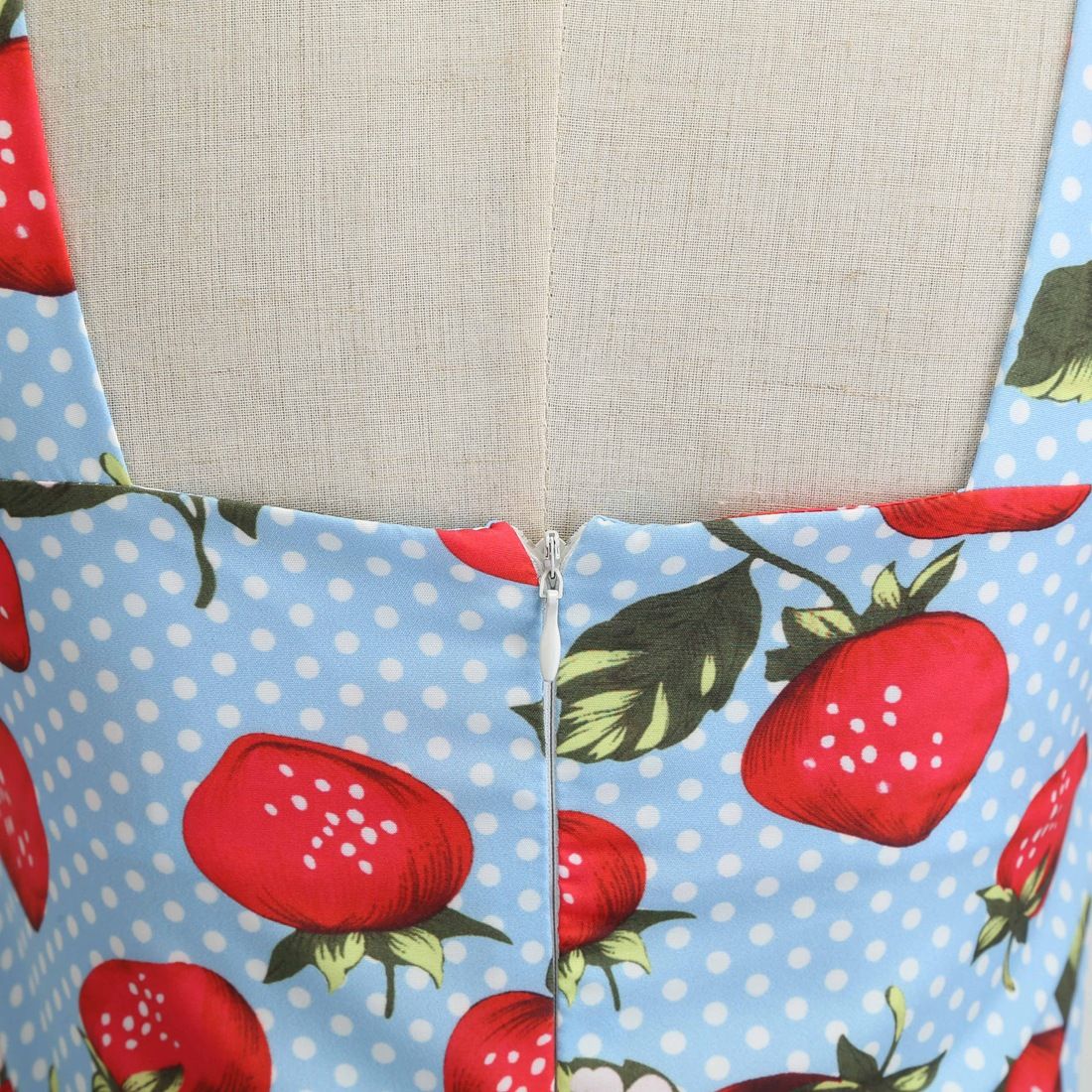 Women Cherries Strawberry Print Vintage Prom Dress Sleeveless 1950s Party Dress Blue