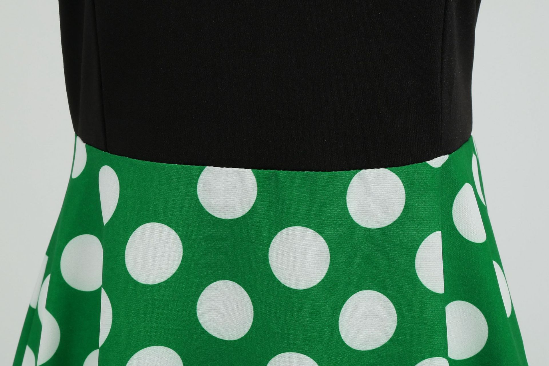 Womens 1950s Polka Dot Summer Dress Sleeveless V-Neck Elegant Vintage Party Dress Green