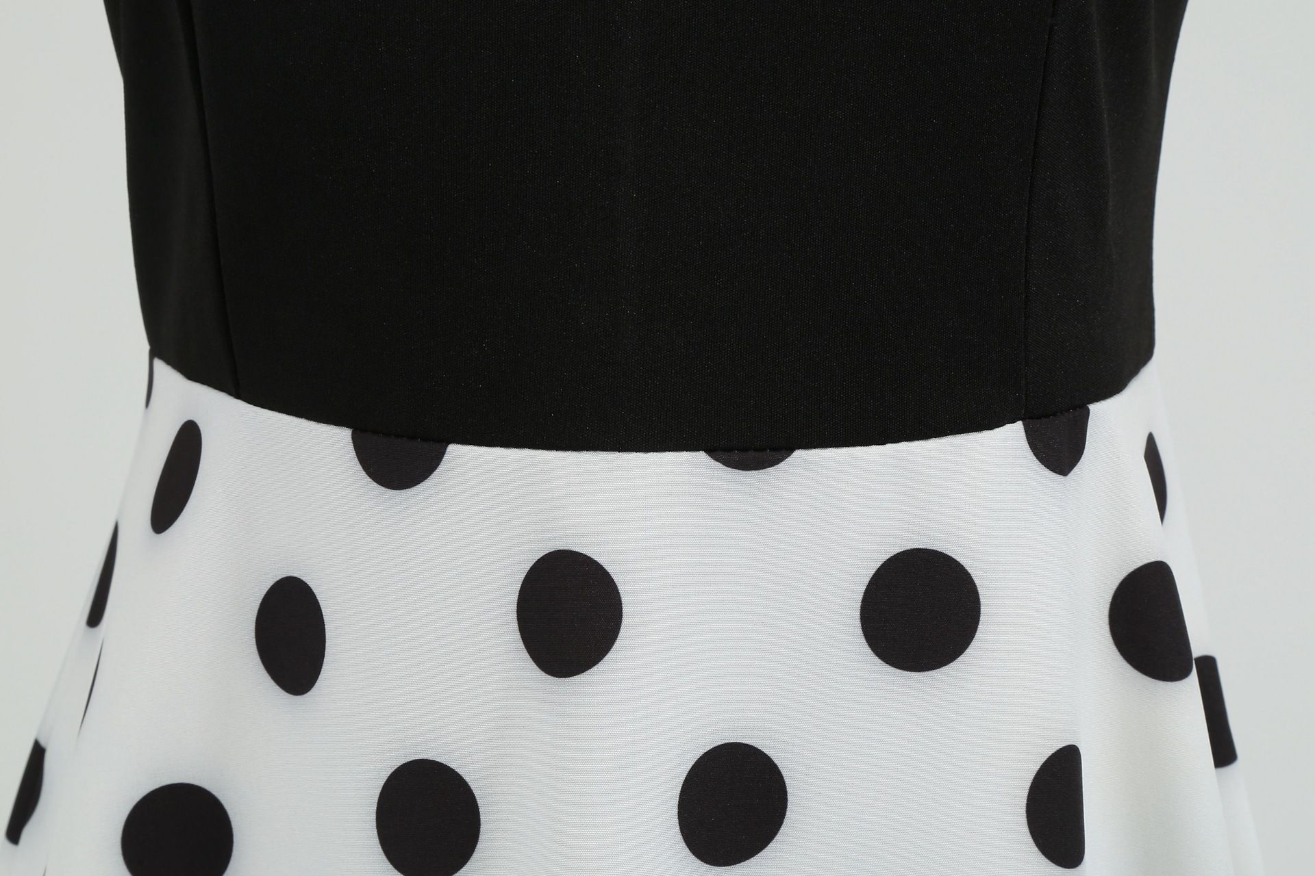 Womens 1950s Polka Dot Summer Dress Sleeveless V-Neck Elegant Vintage Party Dress White