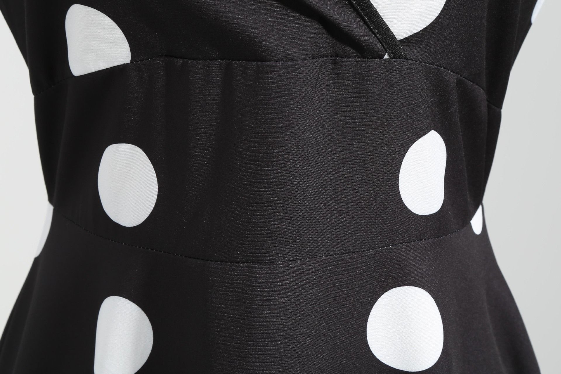 Womens 50s Vintage Retro Rockabilly Sleeveless V Neck Cocktail Party Swing Dress Black